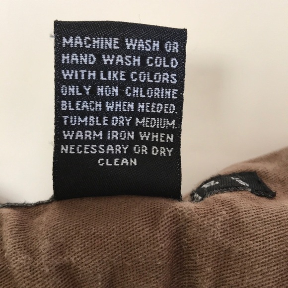 Larry Levine mocha brown Bermuda shorts - Picture 4 of 4